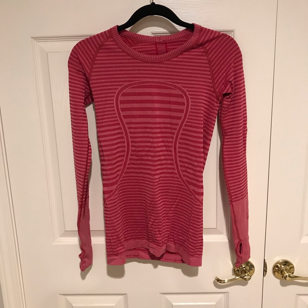 Lululemon Swiftly Tech Long Sleeve Crew